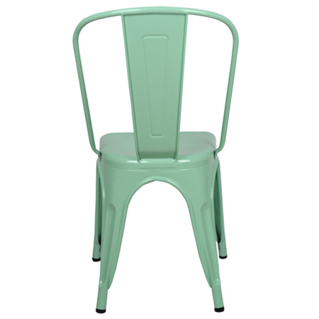 Las sillas industrial vintage de la línea Tolix tienen un 60% de descuento en tiendasdecor.com 